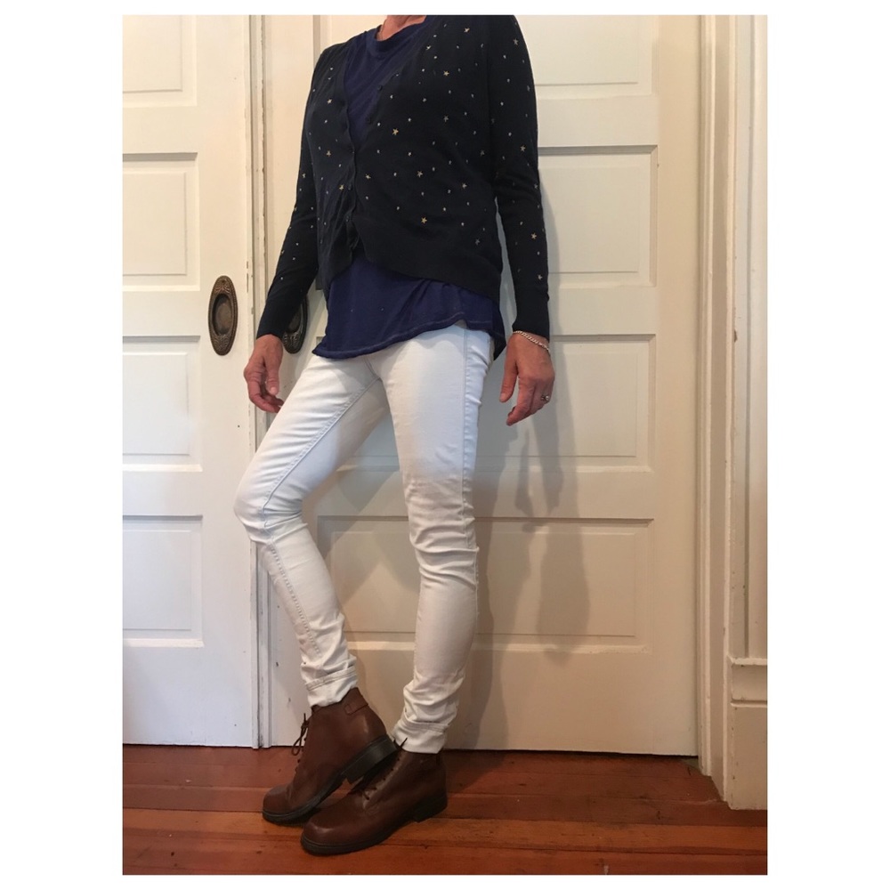 Selling outfit (shoes not included)